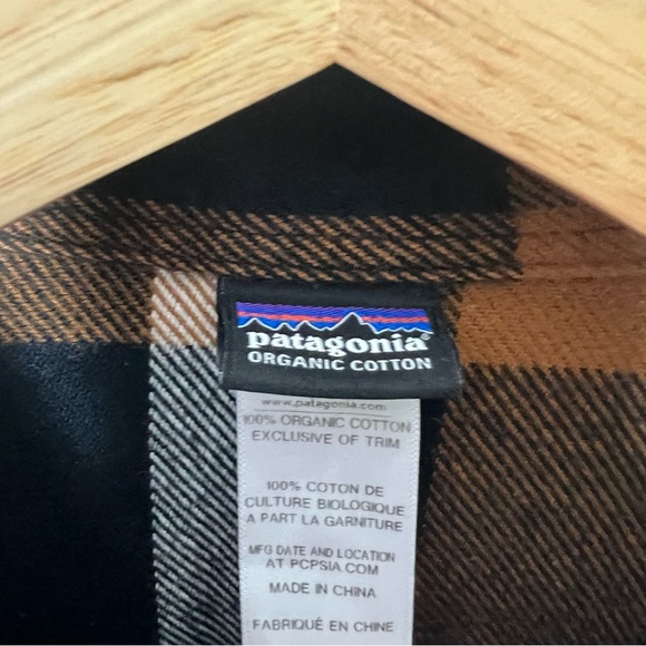 Patagonia 100% Organic Cotton Plaid Flannel Long Sleeve Womens Size 8 1003 - Picture 3 of 7